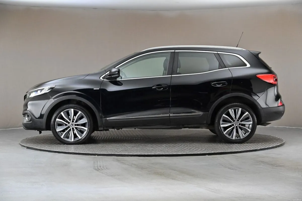 Renault Kadjar 1.6 DCi 6SPD SIGNATURE SAT NAV ENER - Image 5