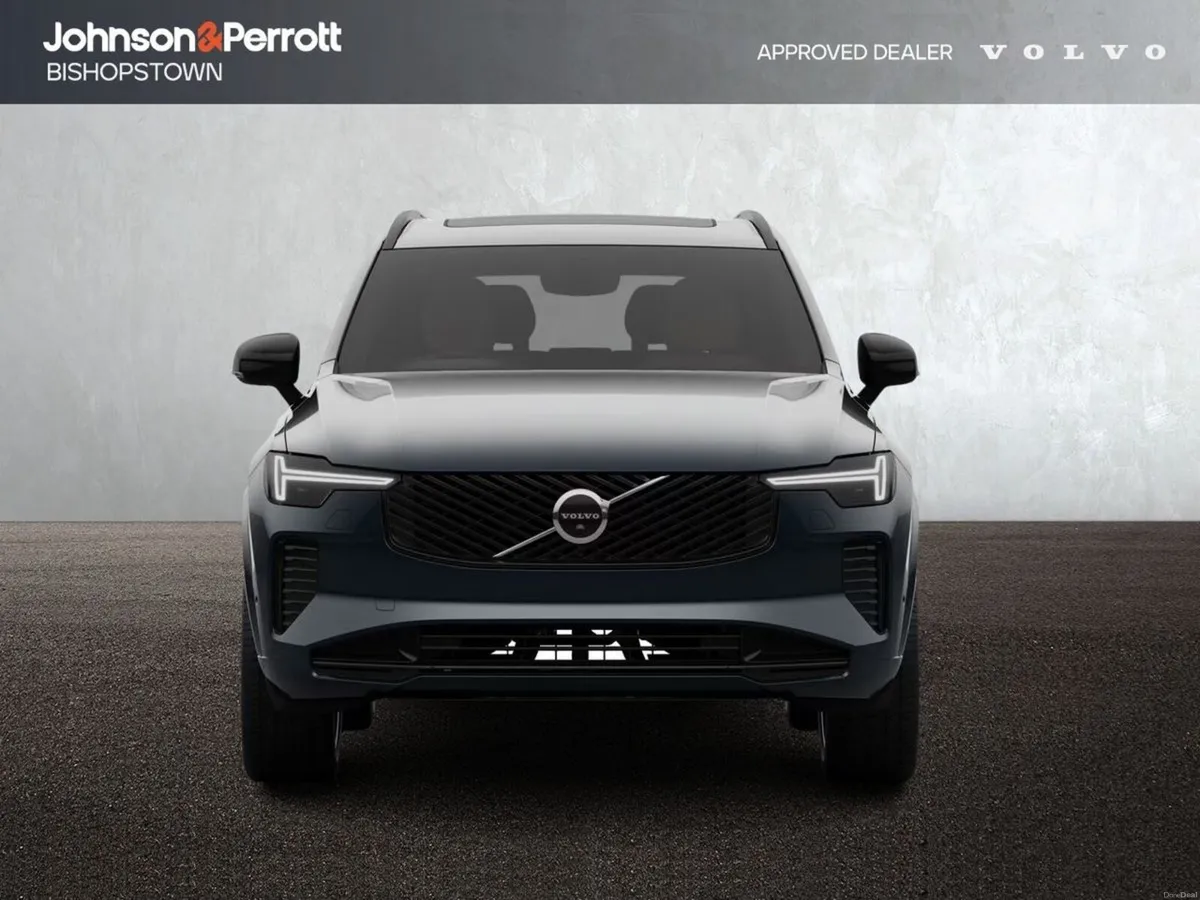 Volvo XC90 T8 406bhp AWD PHEV Plus Dark - Immediat - Image 4