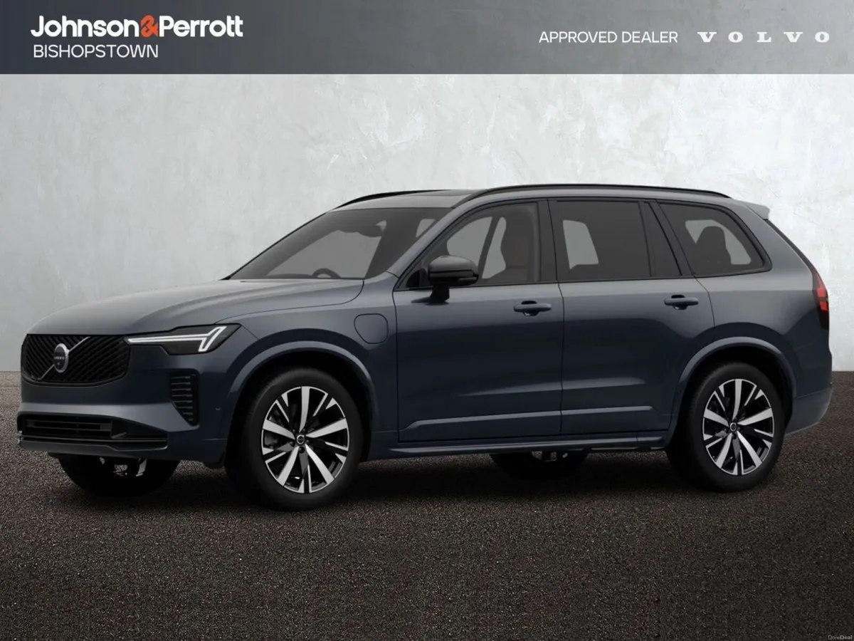 Volvo XC90 T8 406bhp AWD PHEV Plus Dark - Immediat - Image 1