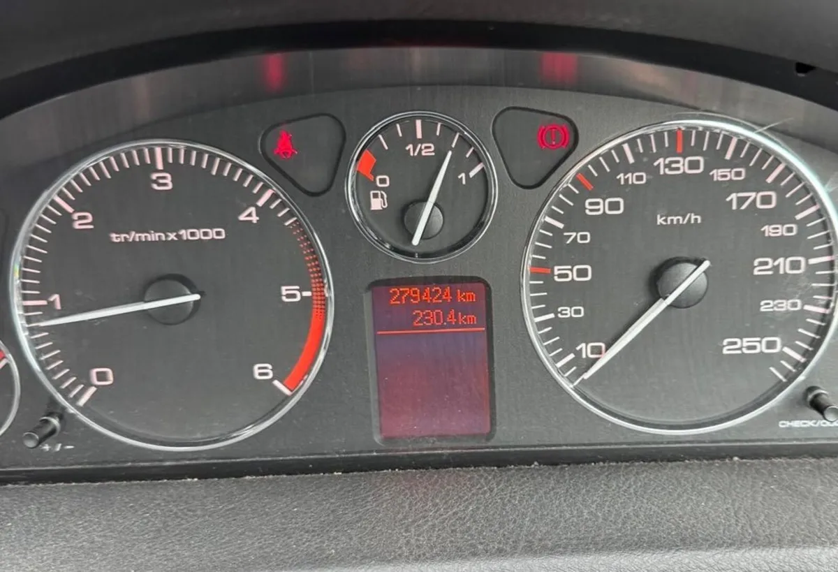 Peugeot 407 - 2007 - Solaire - Image 6