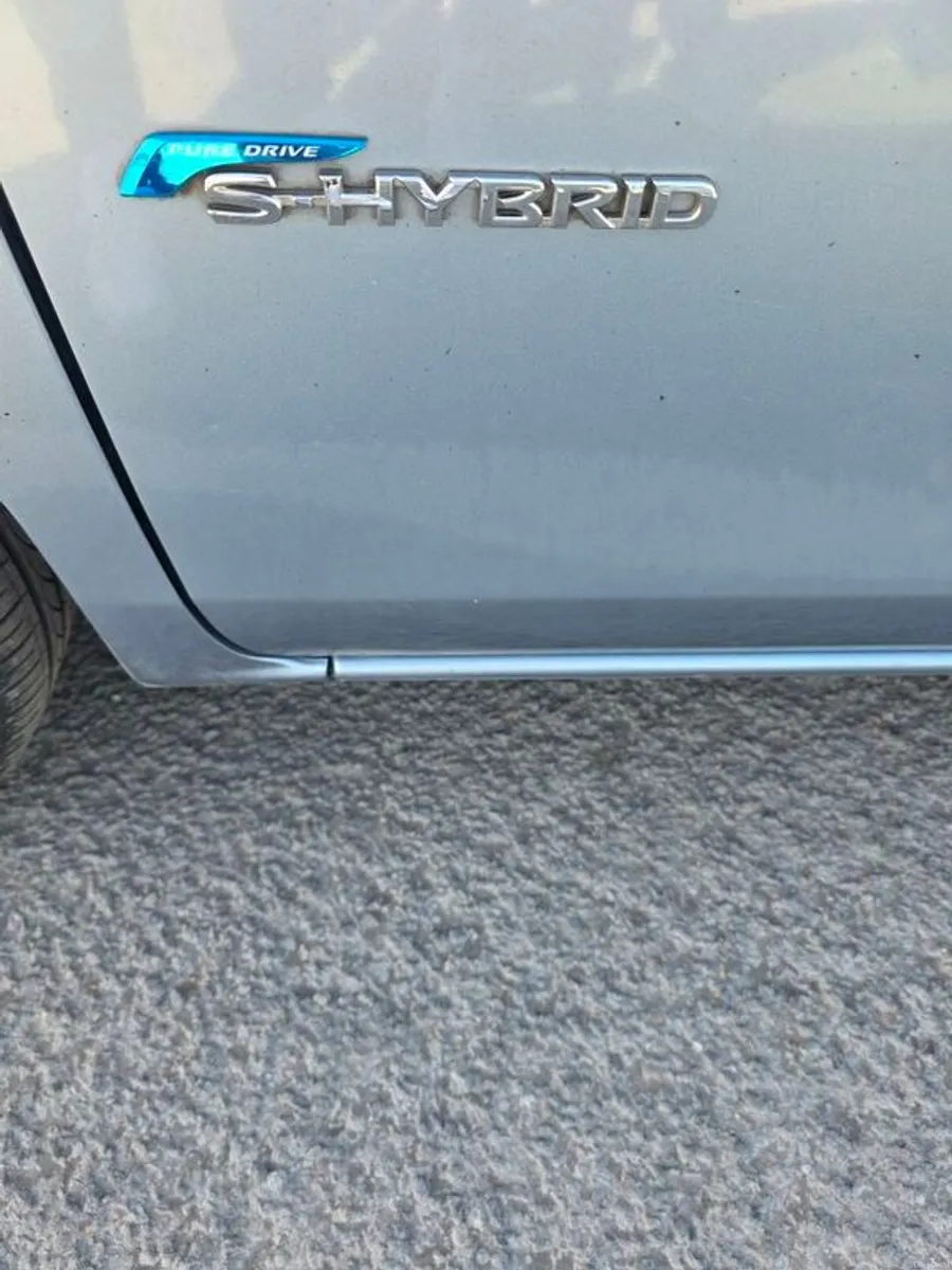 2013 Nissan Serena - Image 5