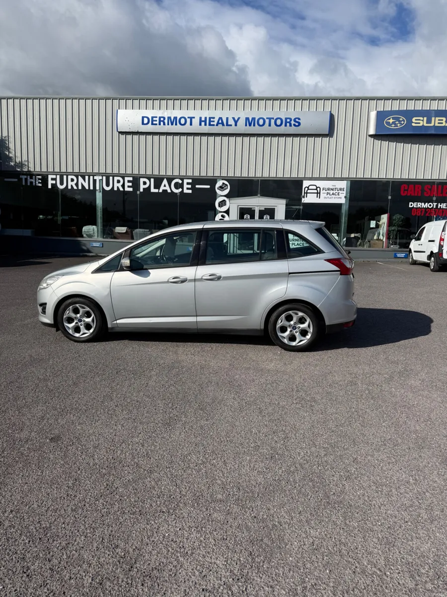 Ford Grand C-Max 2013 - Image 1
