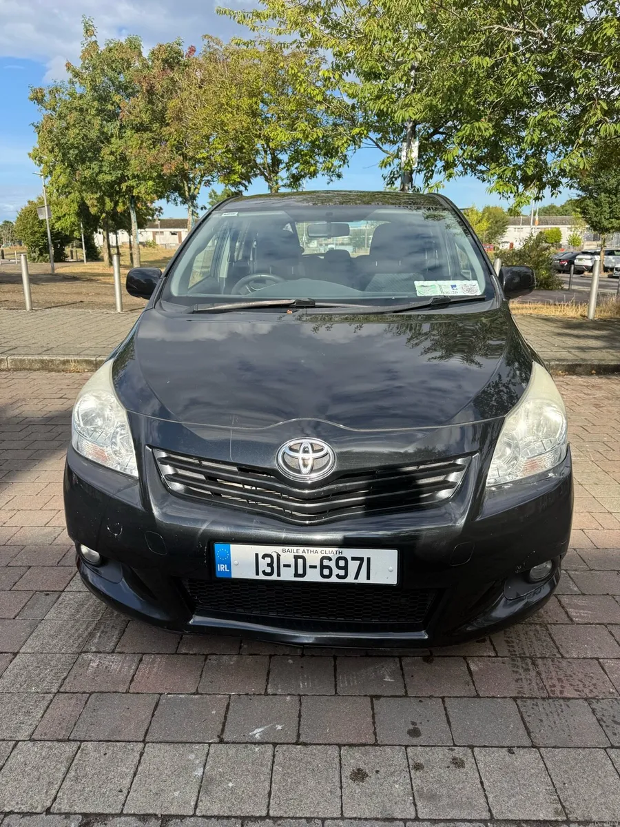 Toyota verso 7 seater - Image 3
