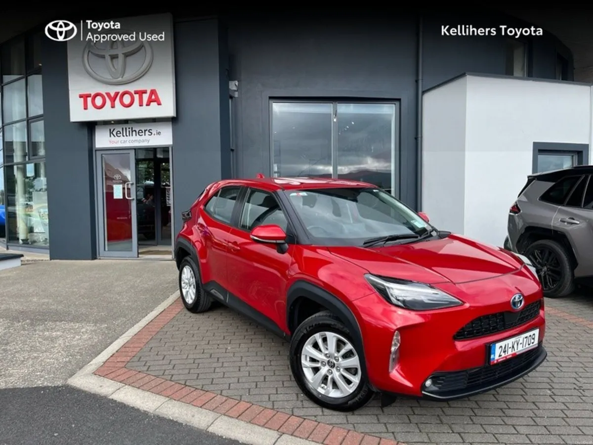 Toyota Yaris Cross YARIS CROSS LUNA - Image 1