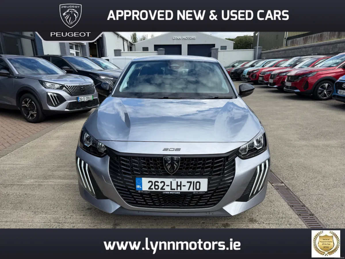 Peugeot 208 STYLE PETROL TURBO 100BHP - Image 5
