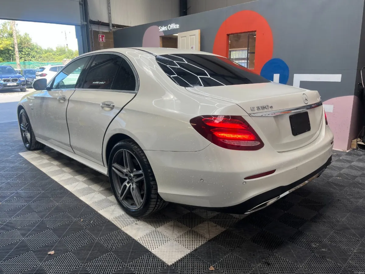 Mercedes-Benz E-Class 2017 MERCEDES-BENZ E350E AVA - Image 5