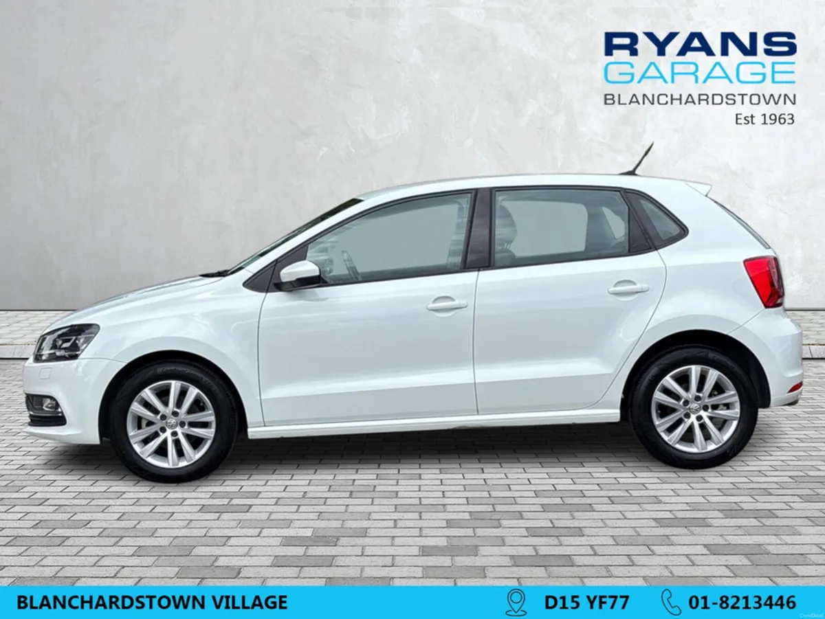 Volkswagen Polo 1.2 PETROL AUTO 5DR - Image 4