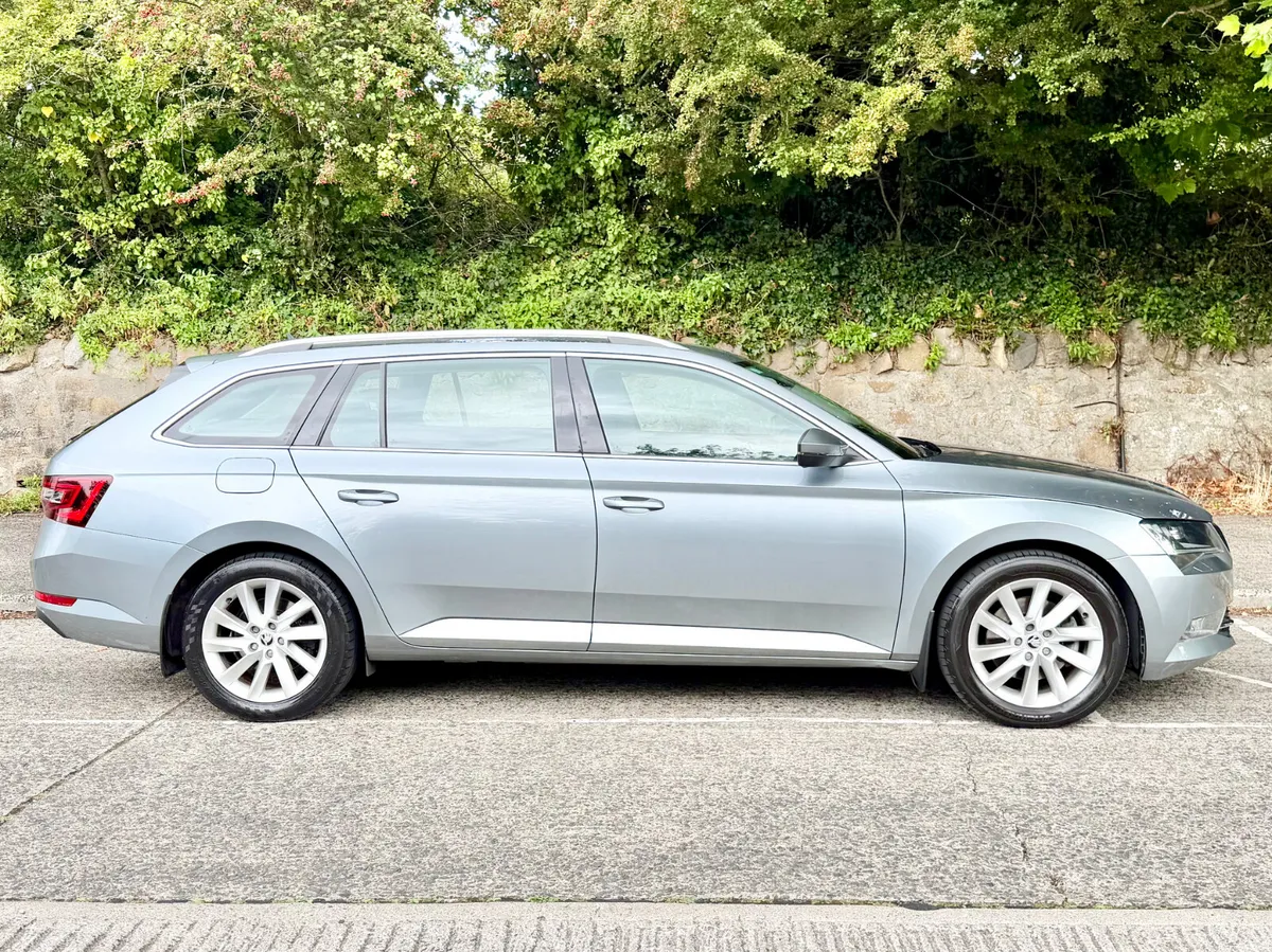Skoda Superb 2018!! 1.6Tdi STYLE!!AUTO!! - Image 3