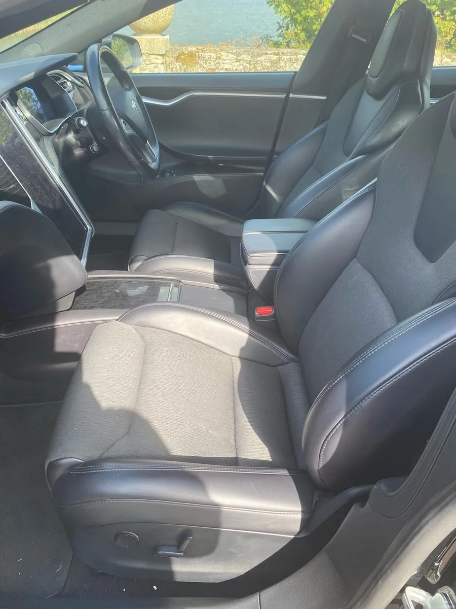 Tesla model S 75D - Image 6