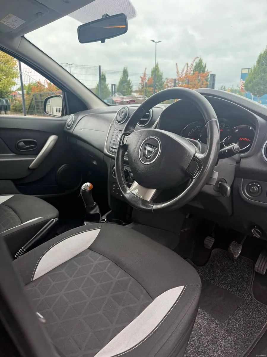 Dacia 🔥SANDERO STEPWAY Signature🔥New NCT🔥 - Image 6