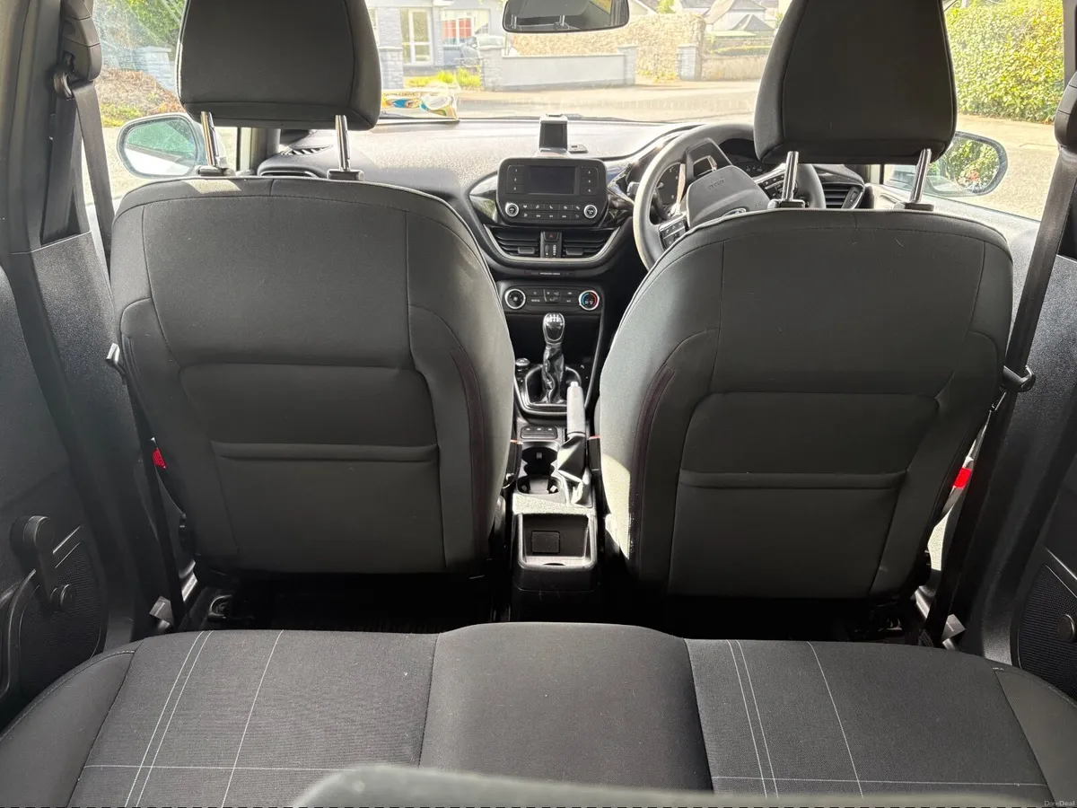Ford Fiesta 2017 - Image 6