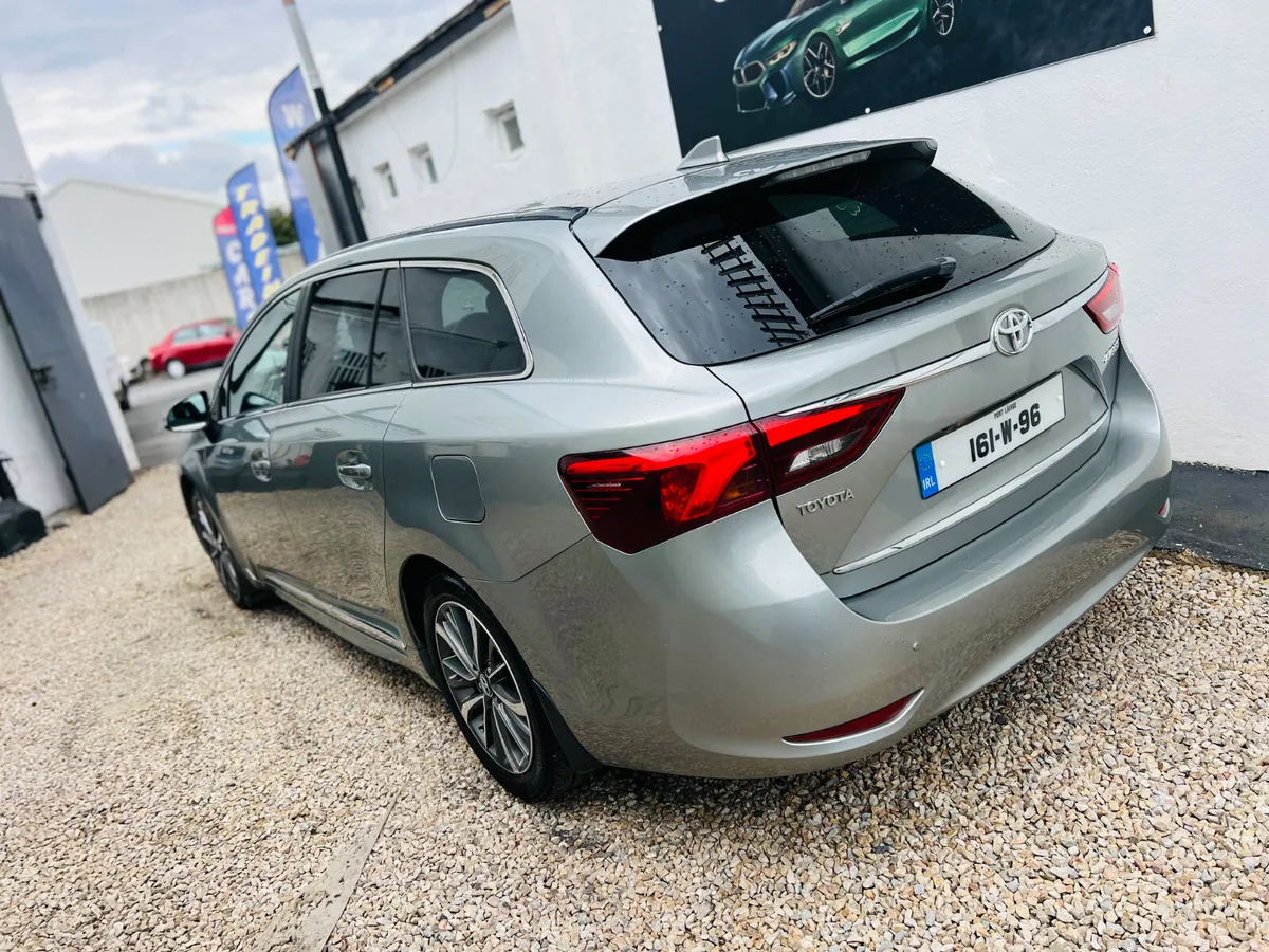 2016 Toyota Avensis 2.0 D4d Sport Tourer - Image 3