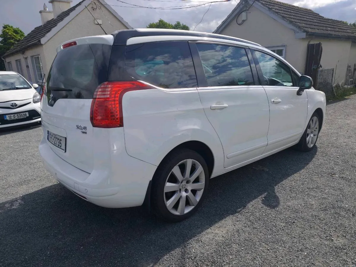 Automatic 7 Seats NCT 04/27 Peugeot 5008 1.6 E-HDI - Image 6