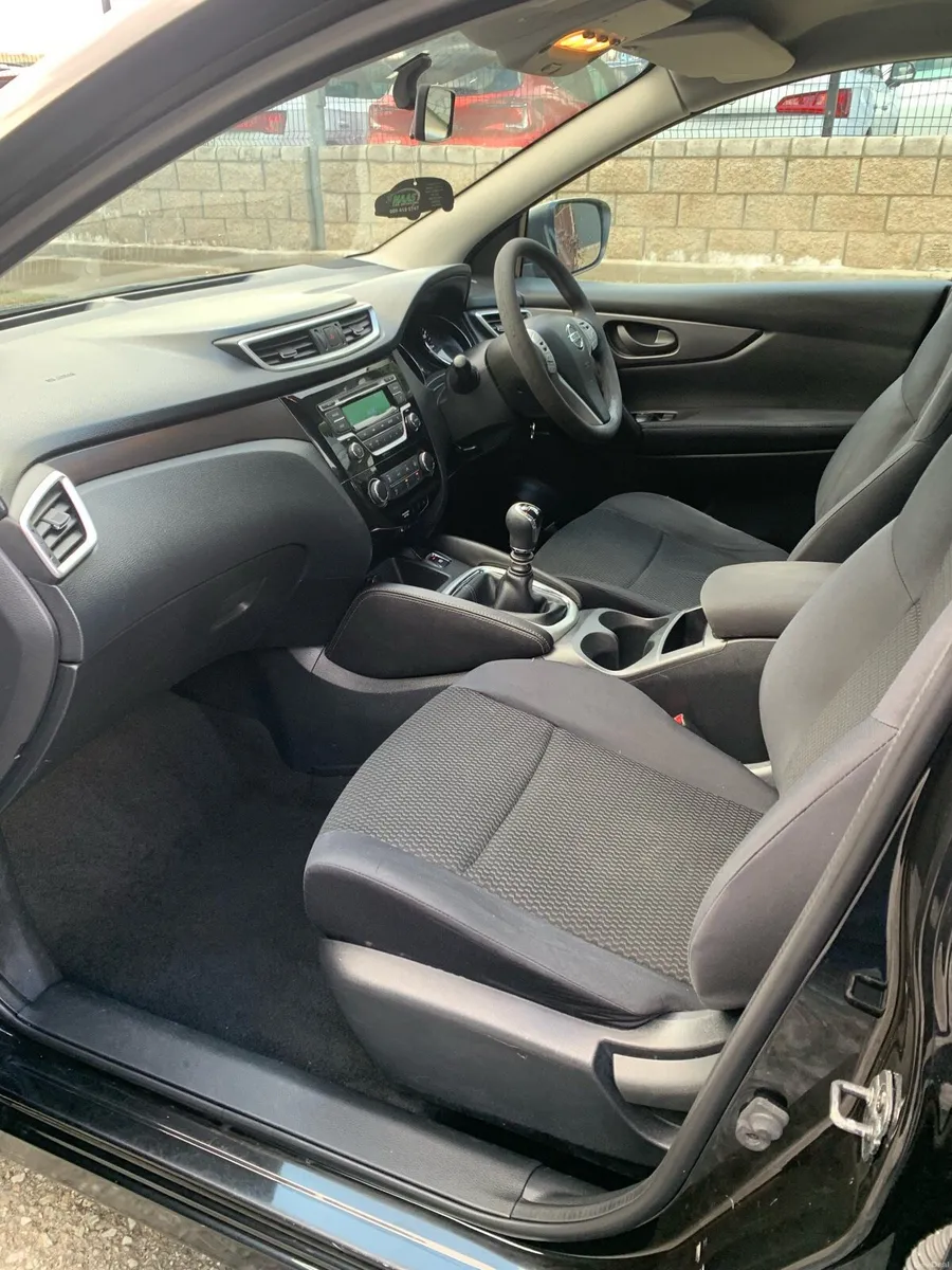 2014 Nissan Qashqai diesel,Nctd 3/27, Taxed 2/27 - Image 6