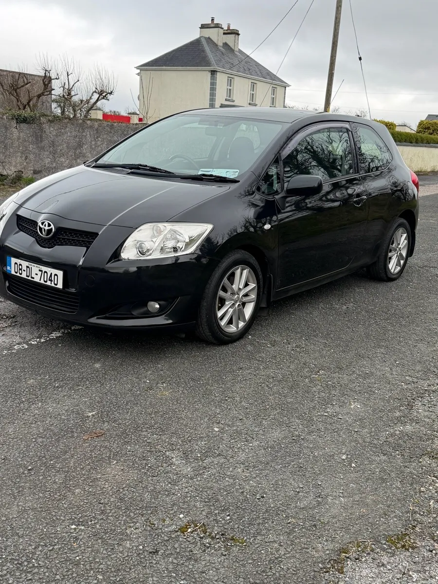 Toyota auris - Image 2