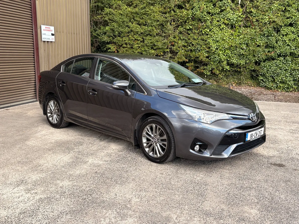 Toyota Avensis 2018 only 150000km - Image 2