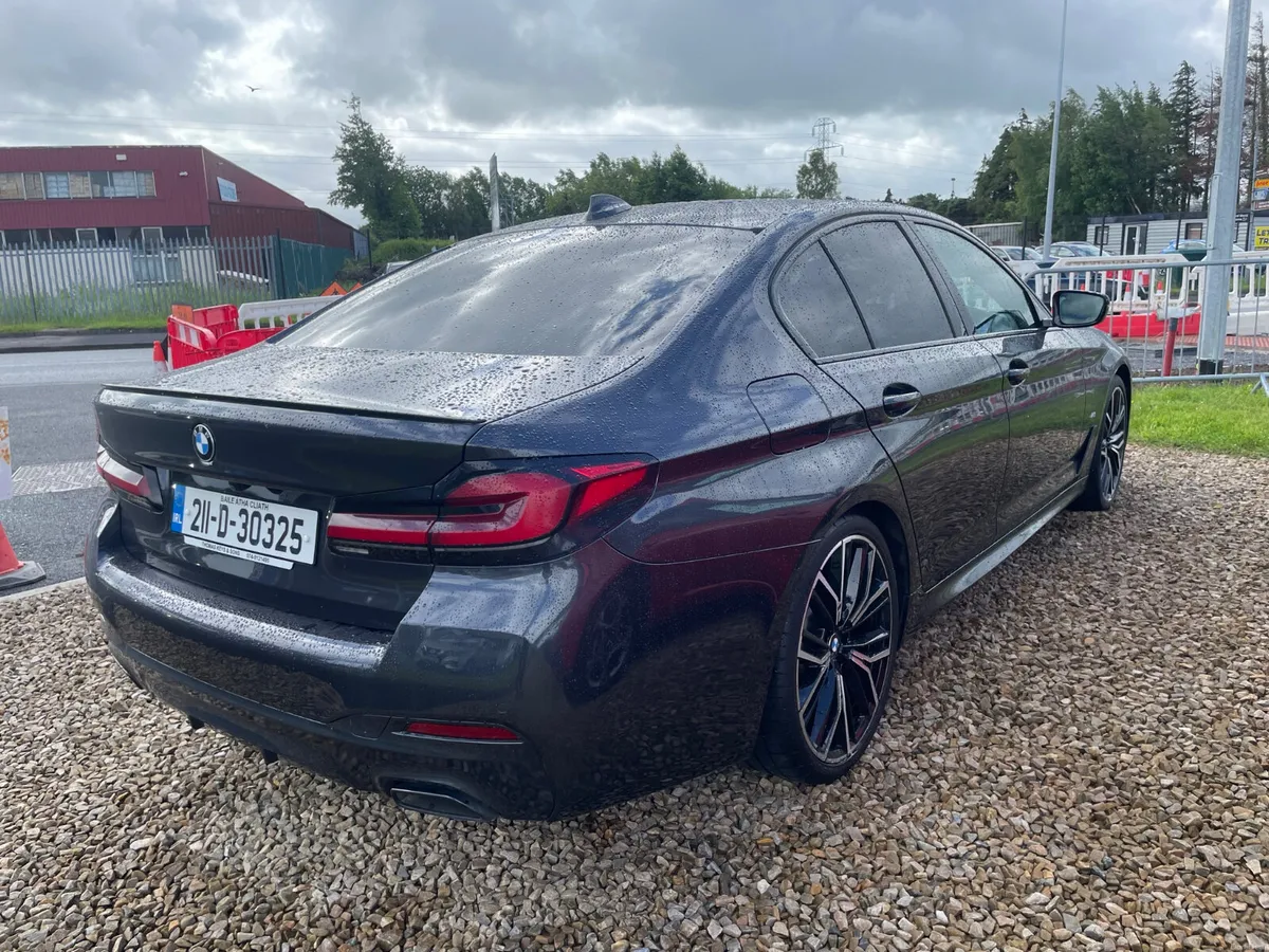 2021 BMW 5-Series 520d M Sport - Image 4