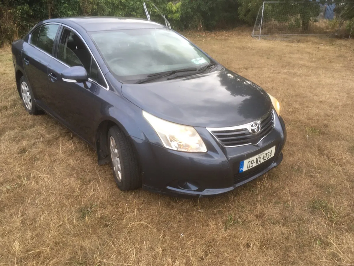 Toyota Avensis 1.6 Terra - Image 1