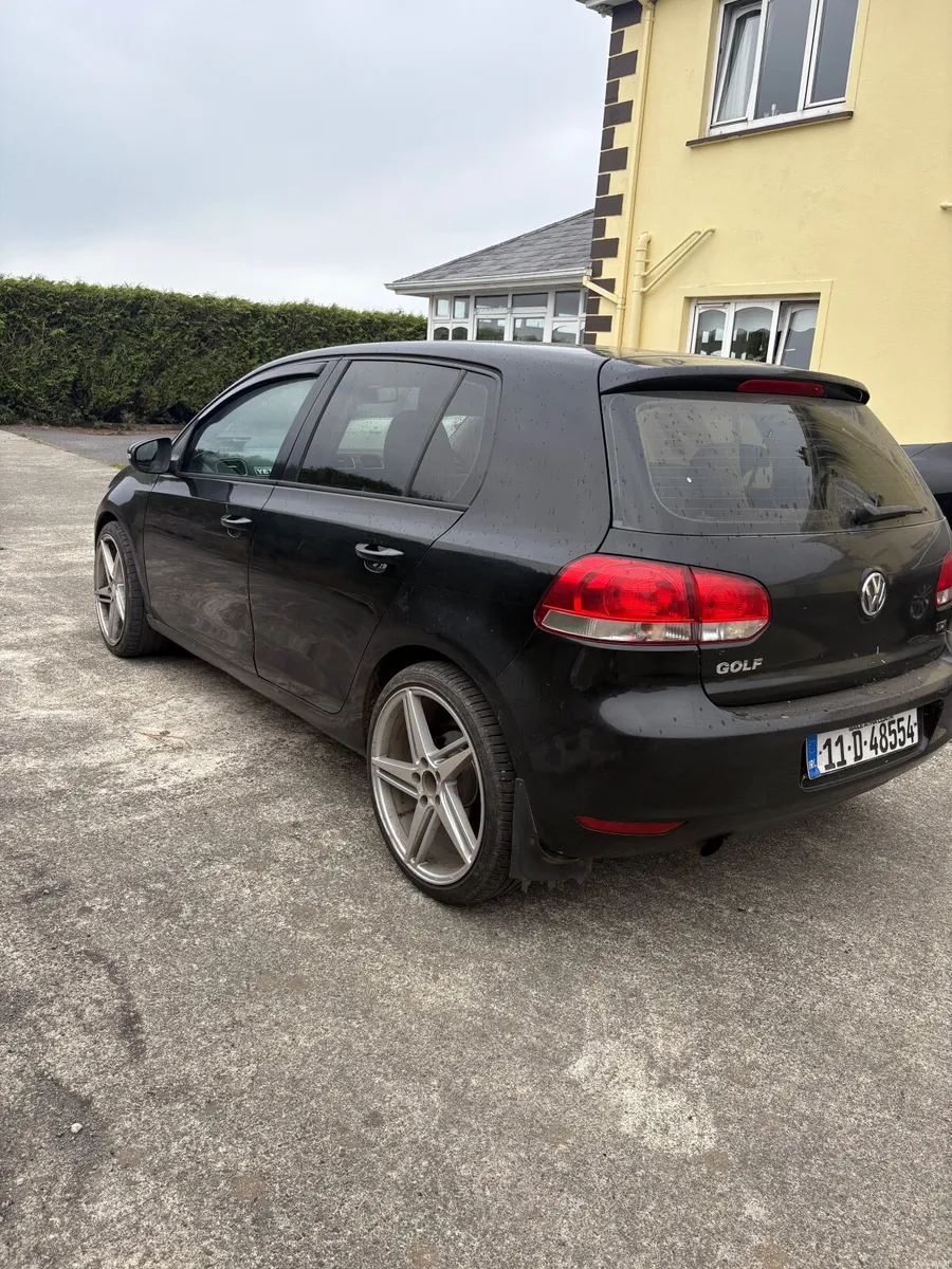 Volkswagen Golf 2011 - Image 6