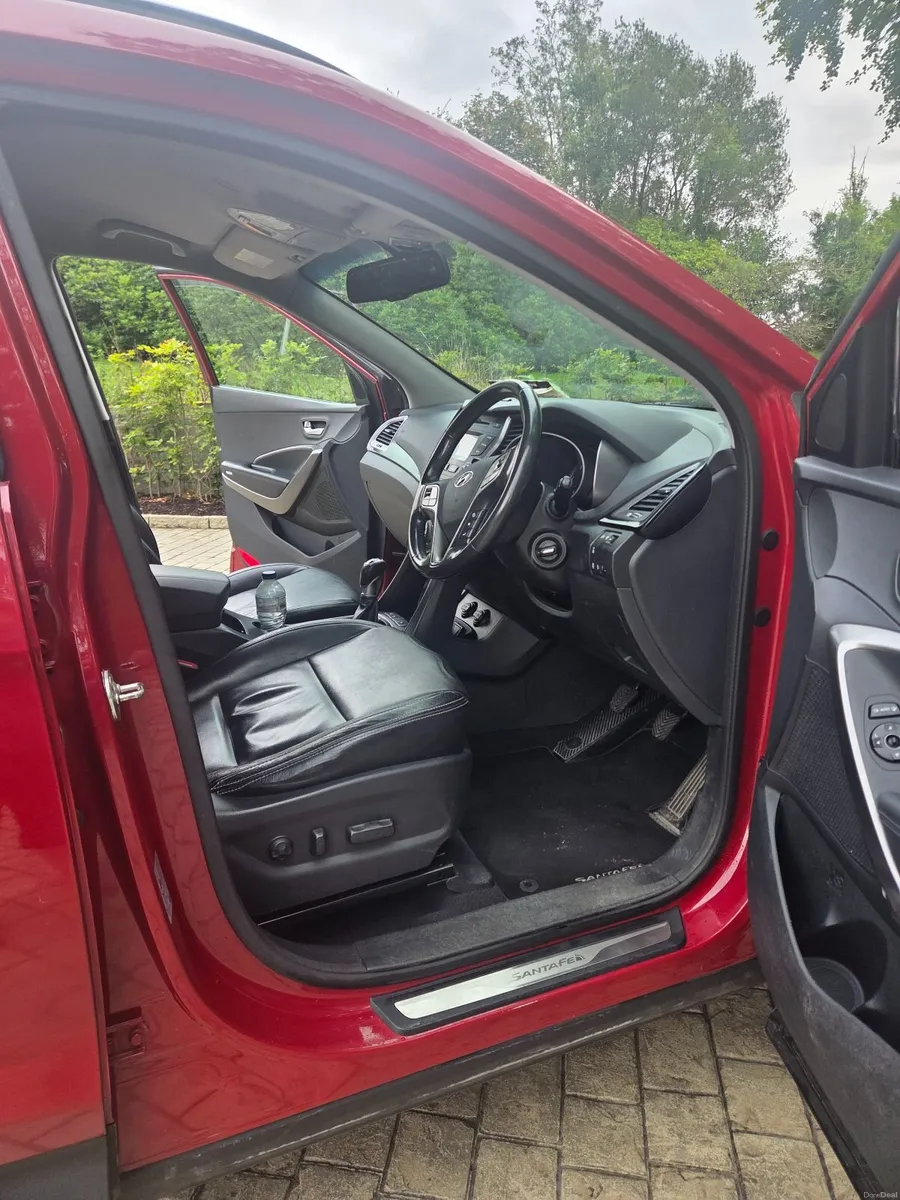 Hyundai Santa Fe 2016 - Image 4