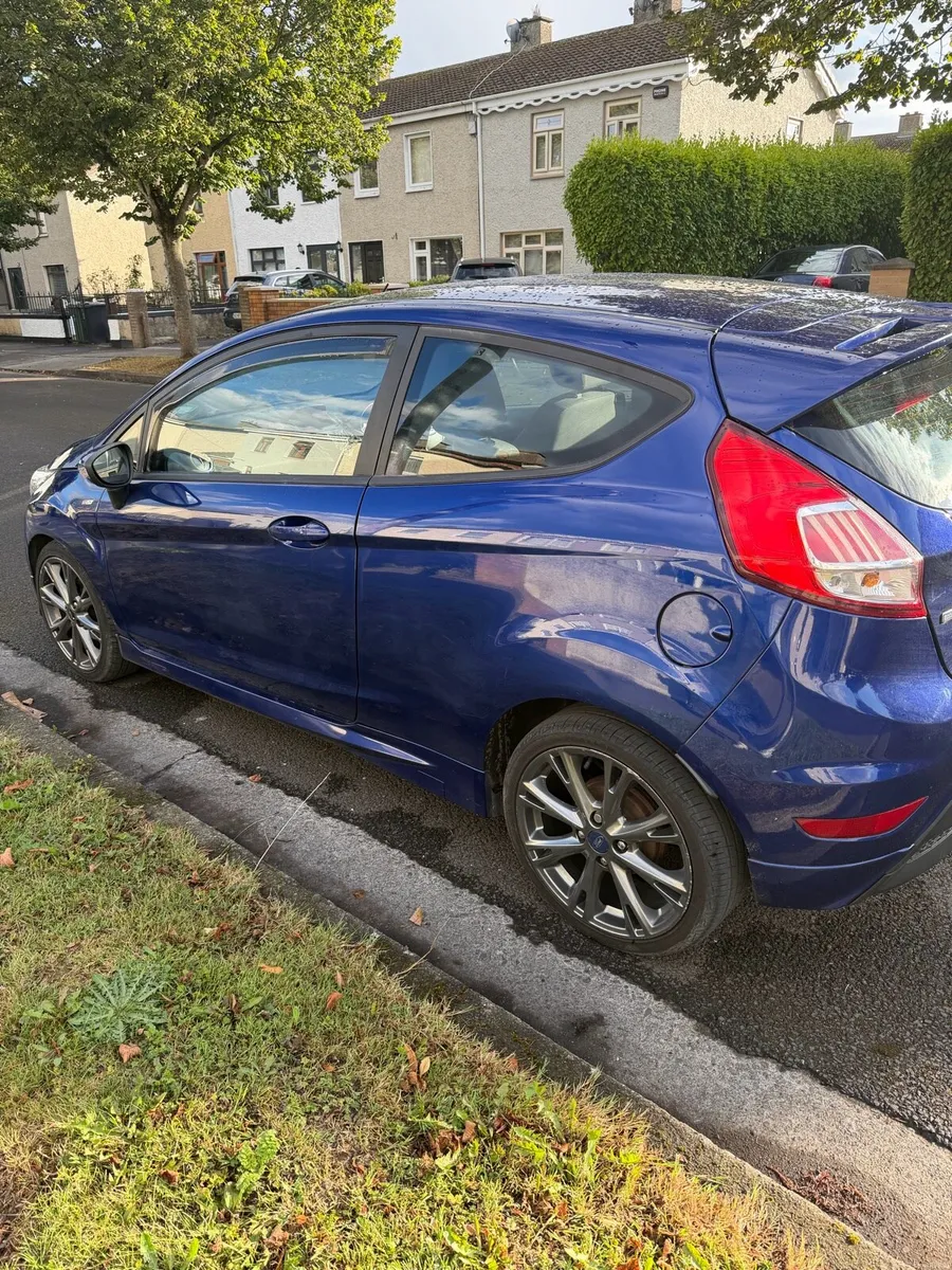 Ford fiesta - Image 1