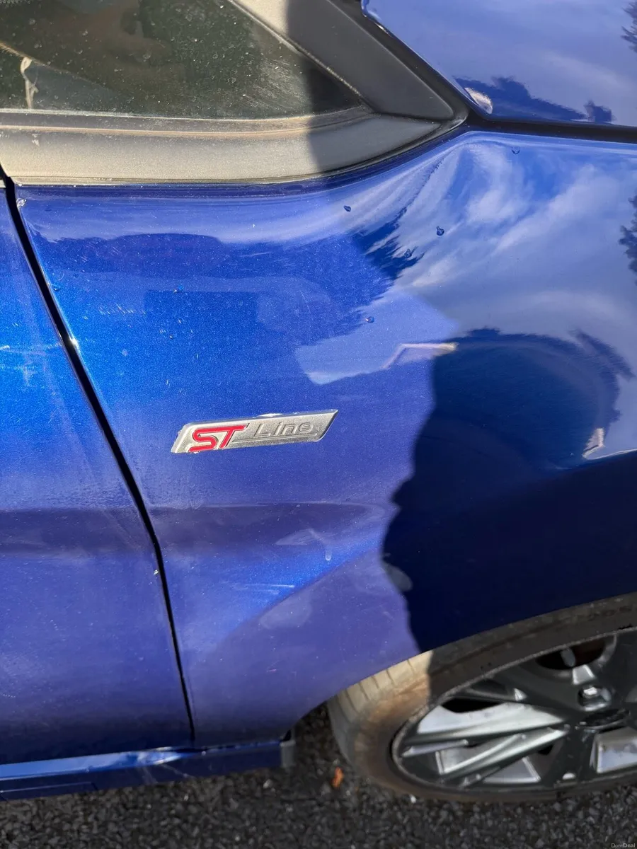 Ford fiesta - Image 5
