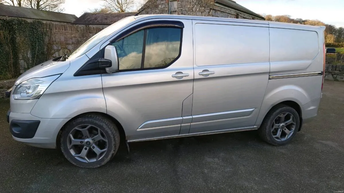 Ford Transit - Image 2