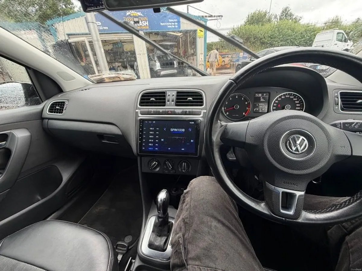 2013 Volkswagen Polo - Image 6