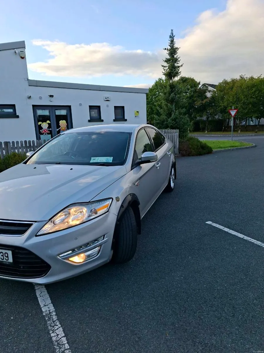 Car - Image 3