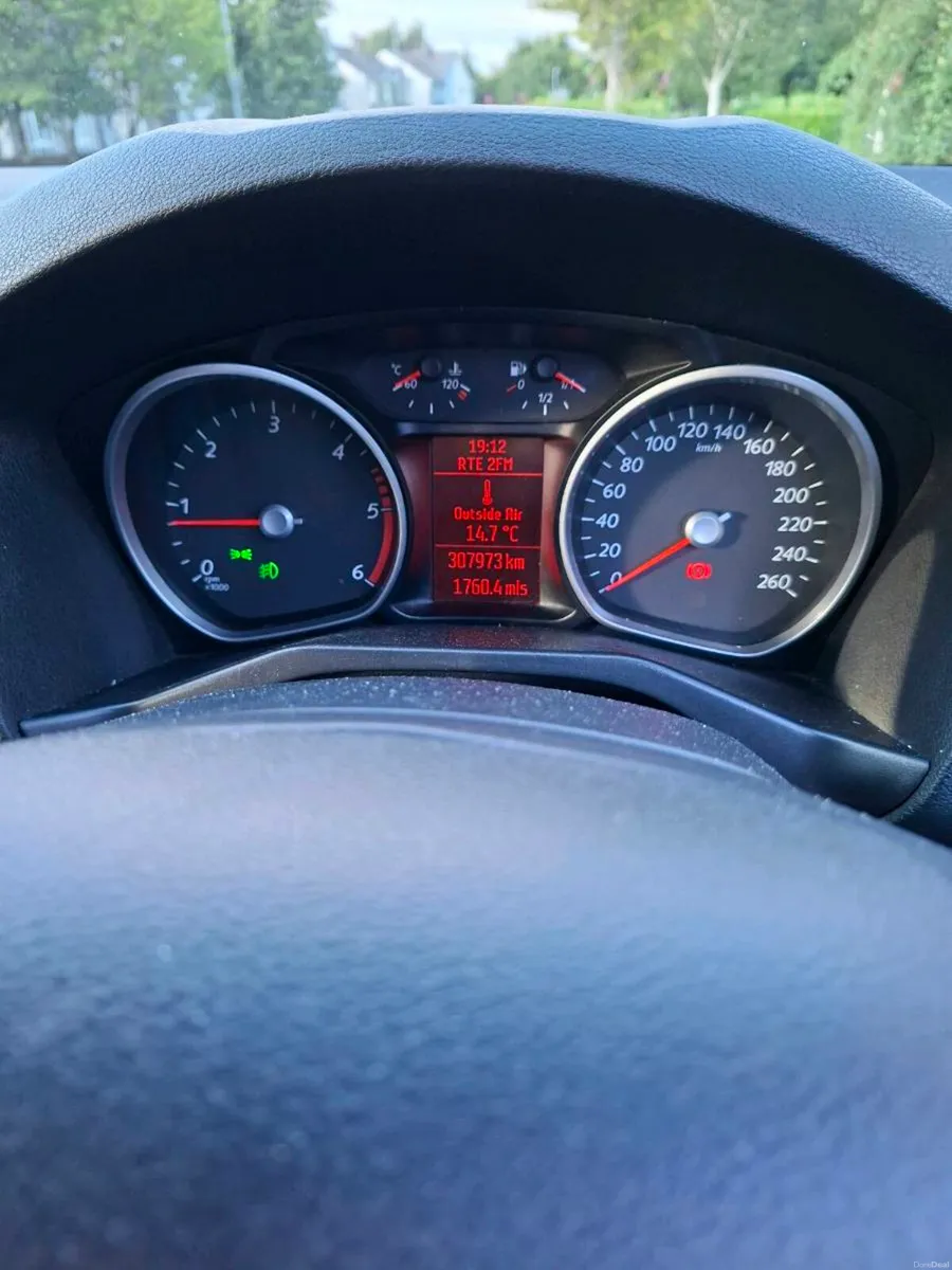 Car - Image 5