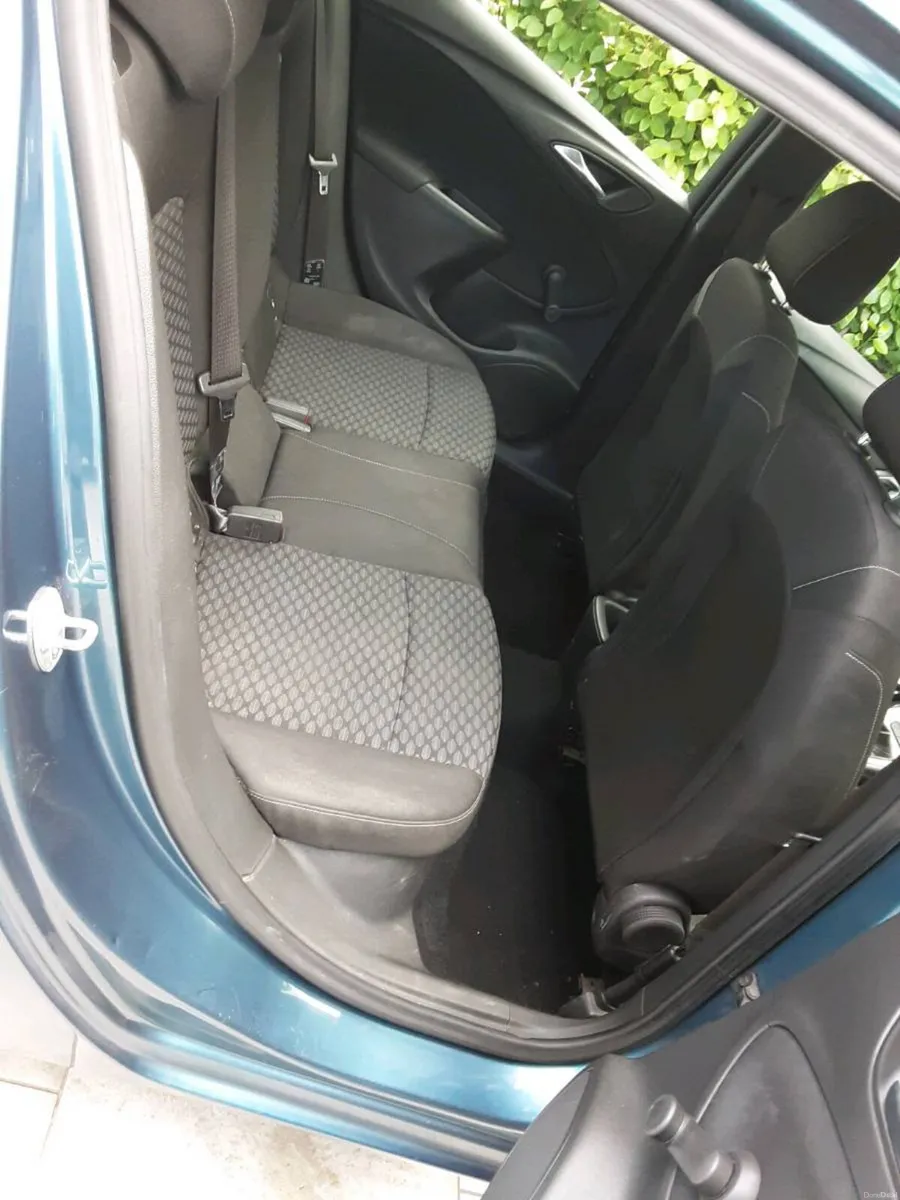 Opel astra taxed ncted - Image 6