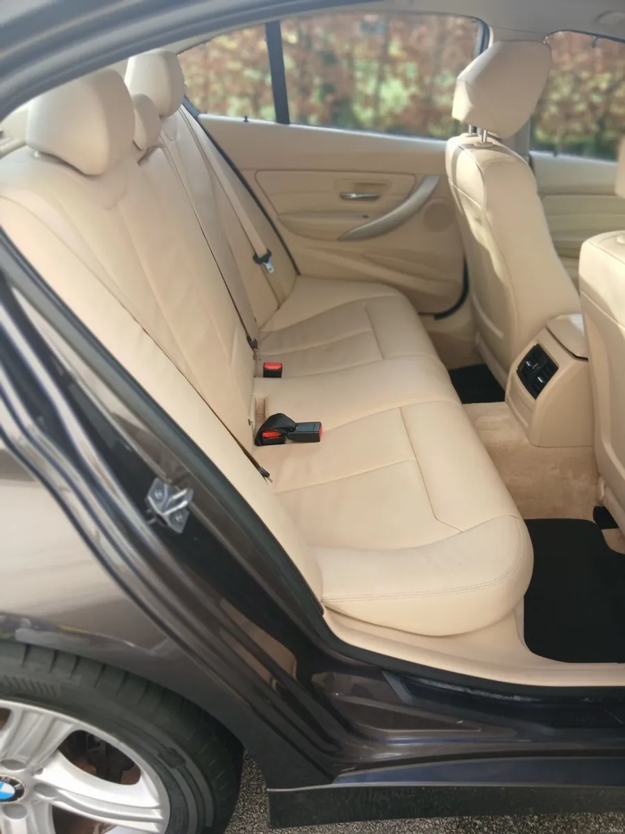 BMW 318D SE Z3AR - Image 6