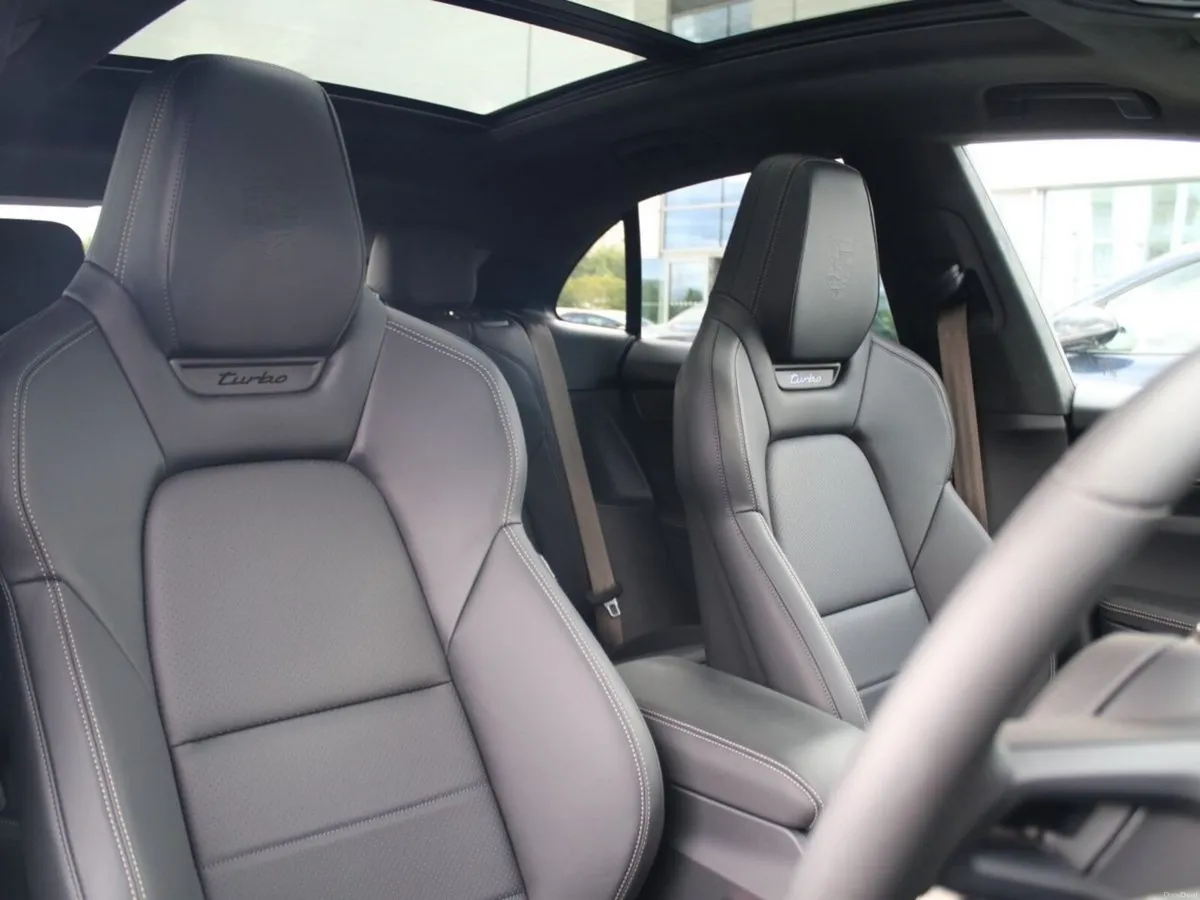 Porsche Macan Turbo Electric (New) - Image 5