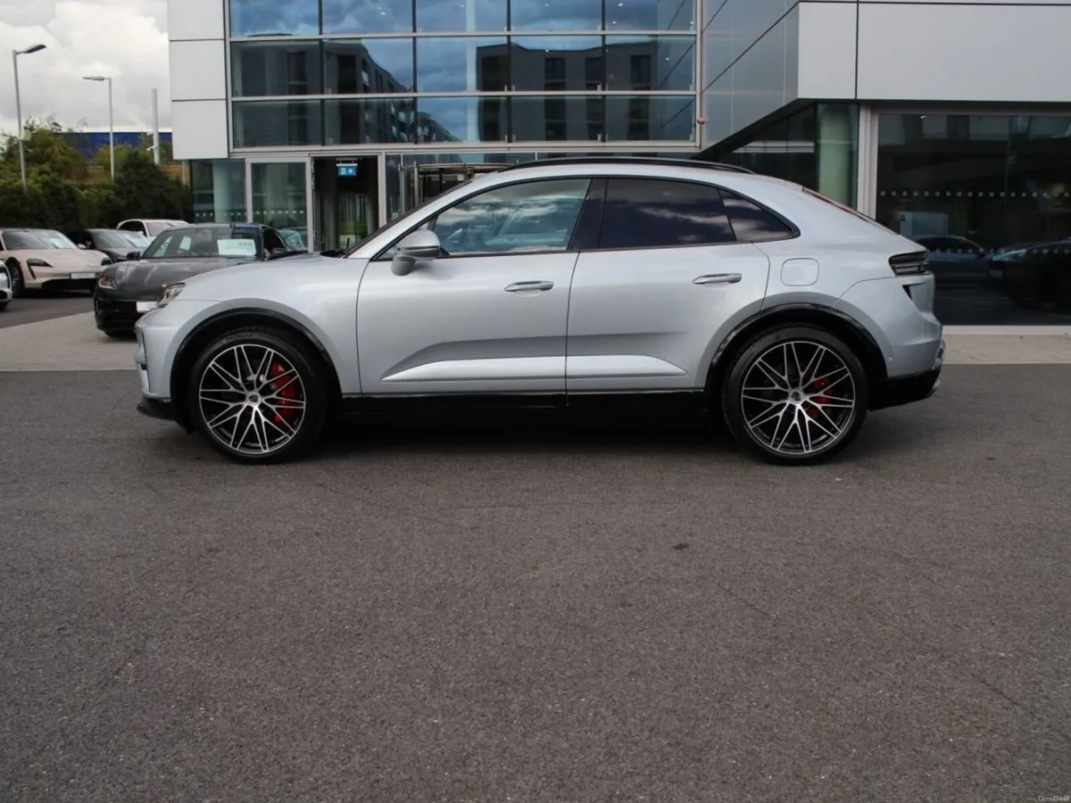 Porsche Macan Turbo Electric (New) - Image 3