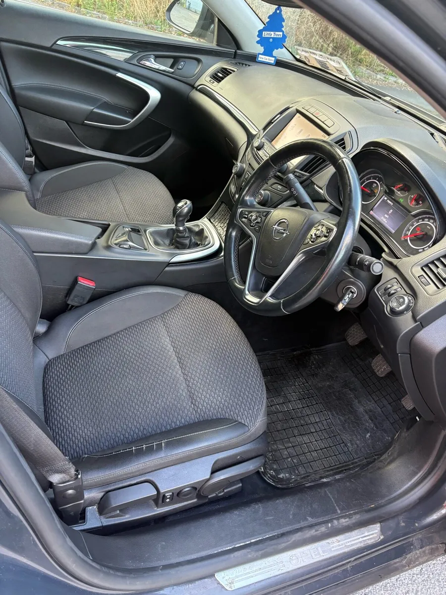Opel Insignia 2L diesel New Long NCT - Image 5