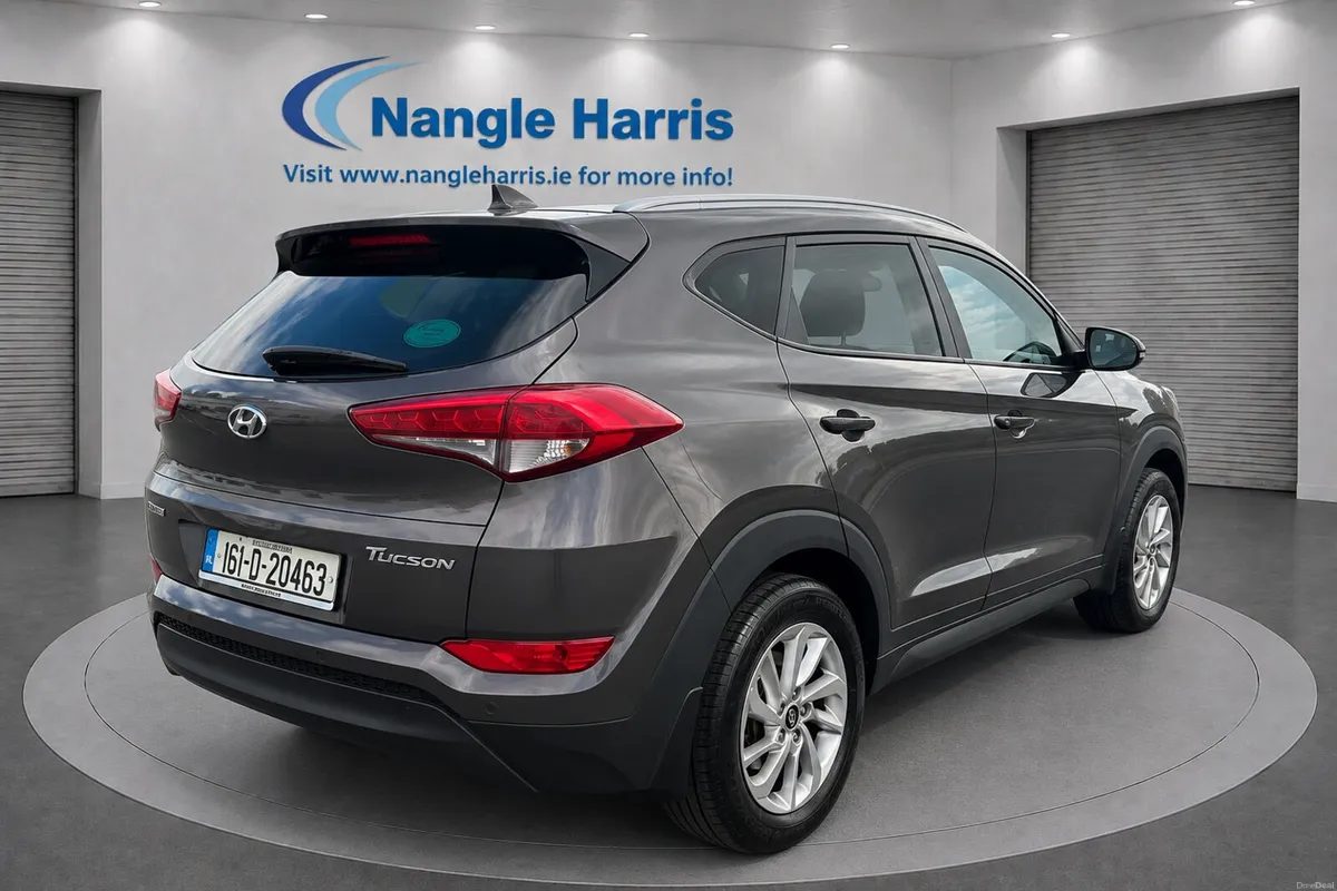 Hyundai Tucson One Owner from New - Image 5