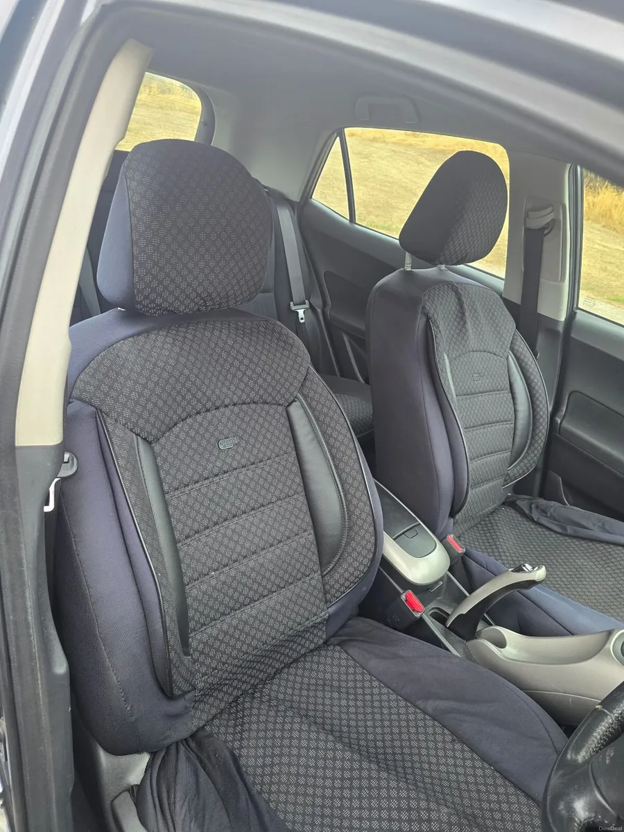 Toyota Auris 2008 - Image 5