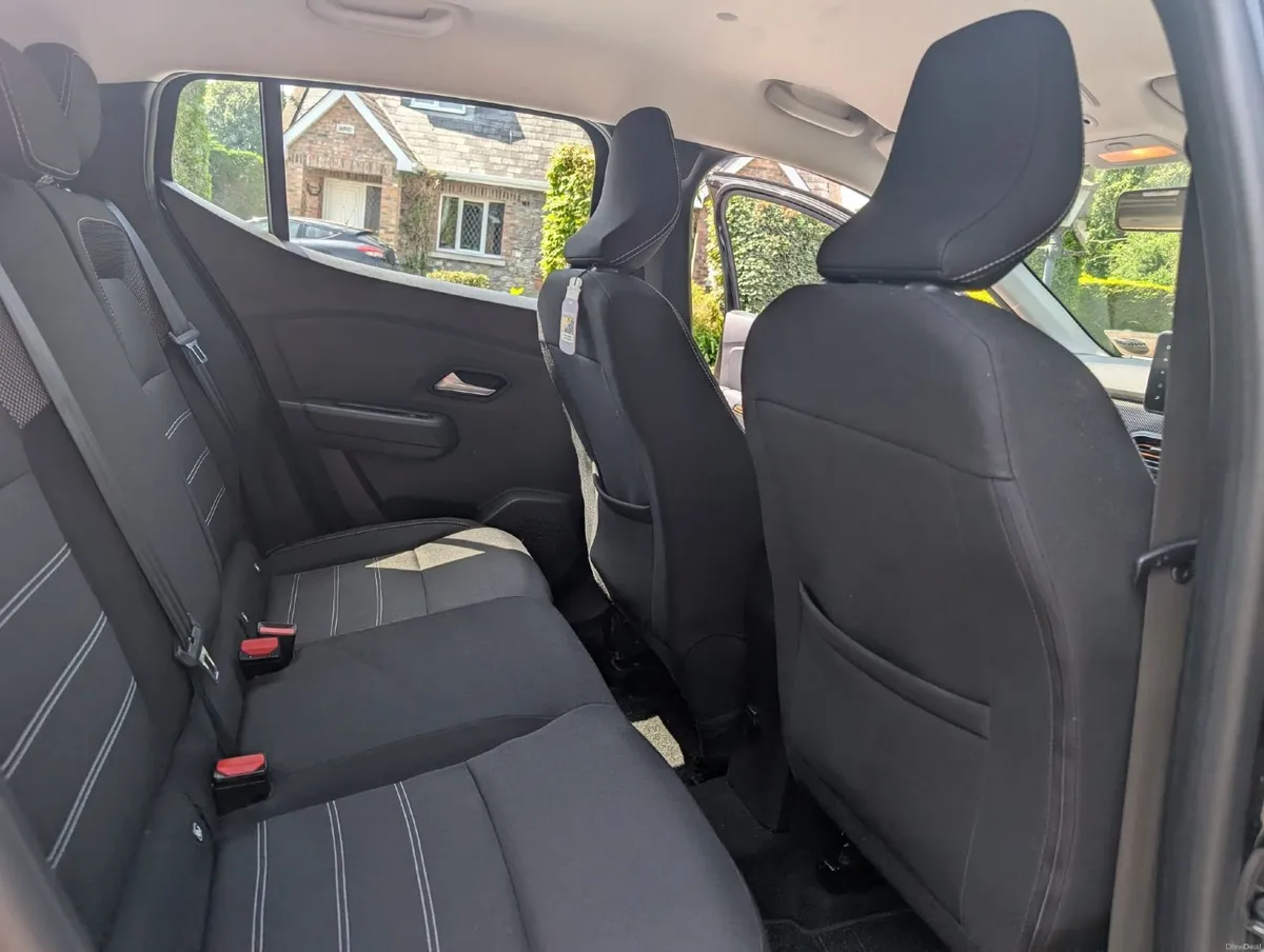 Dacia Sandero Stepway 2023 - Image 3