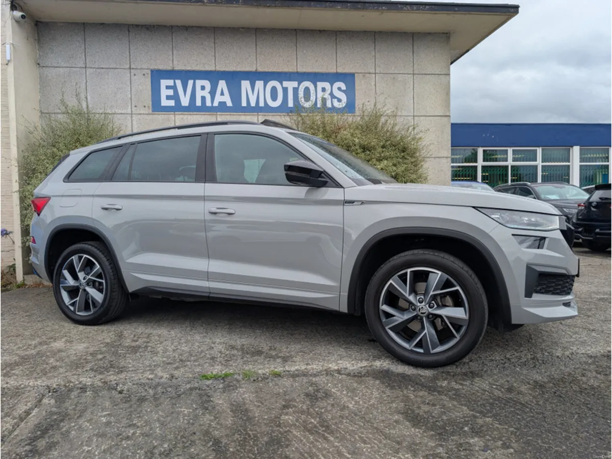 Skoda Kodiaq 7 SEATER SPORTLINE AUTOMATIC 1.5 PETR - Image 3