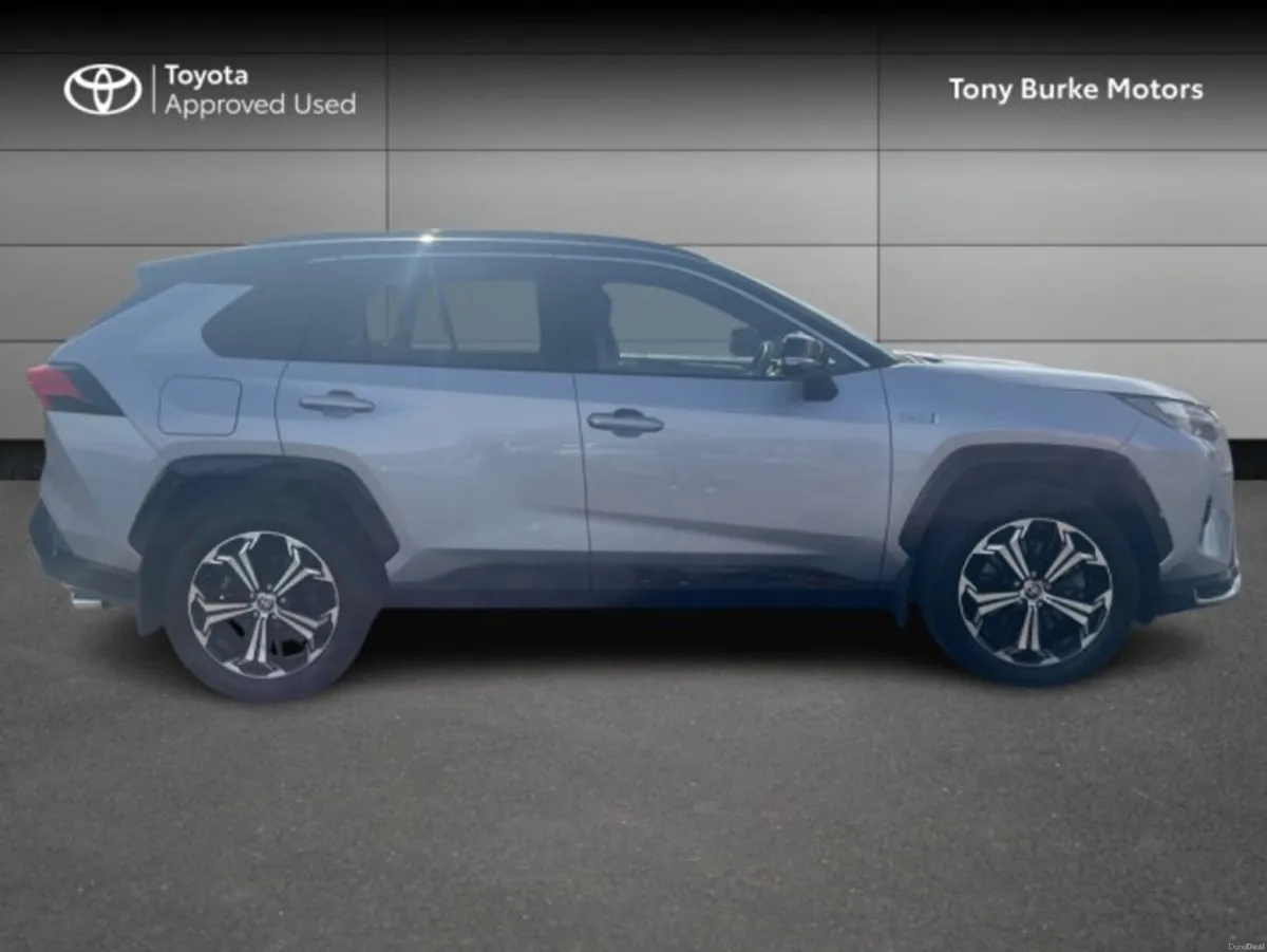 Toyota RAV4 - Plug In Hybrid - PHEV - SPORT Editio - Image 3