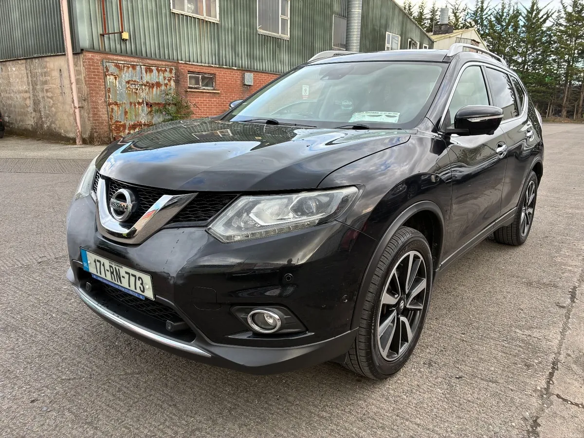 NISSAN X TRAIL 7 SEATER 2017 7 seaters - Image 1