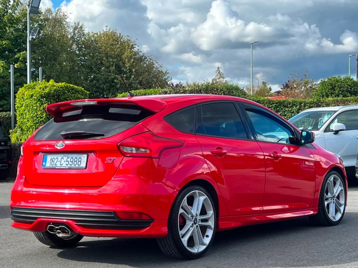 Ford Focus 2.0 TDCI ST-3 185BHP 5DR *HUGE SPEC* - Image 5