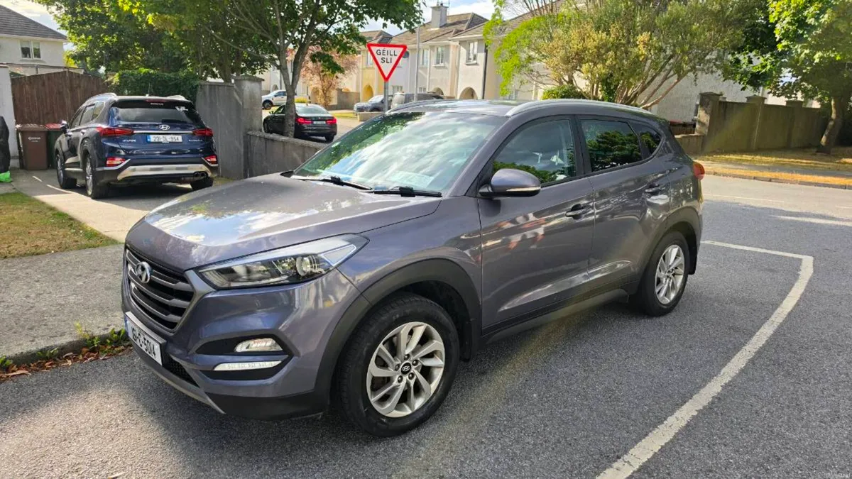 2016 Hyundai tucson Executive model - Image 5