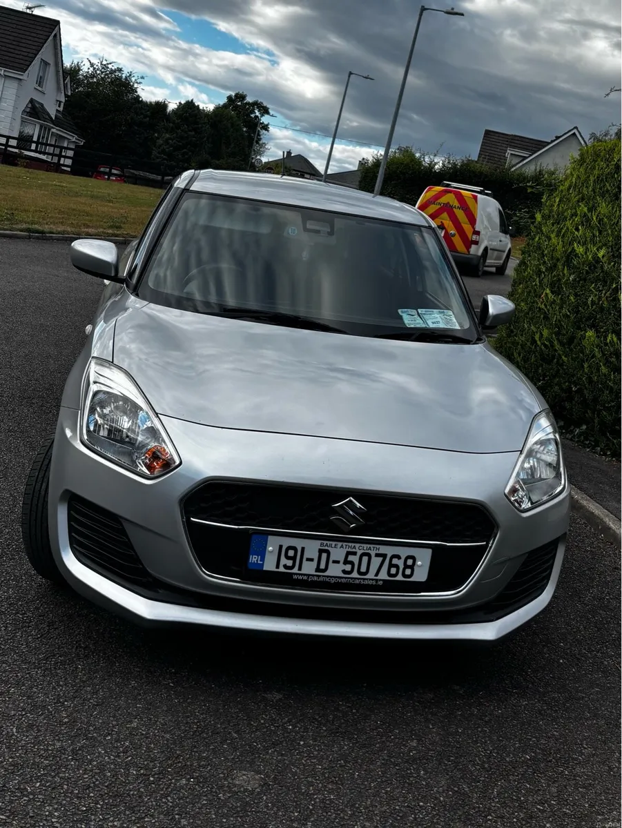2019 Suzuki Swift SZ3 Automatic - Image 6