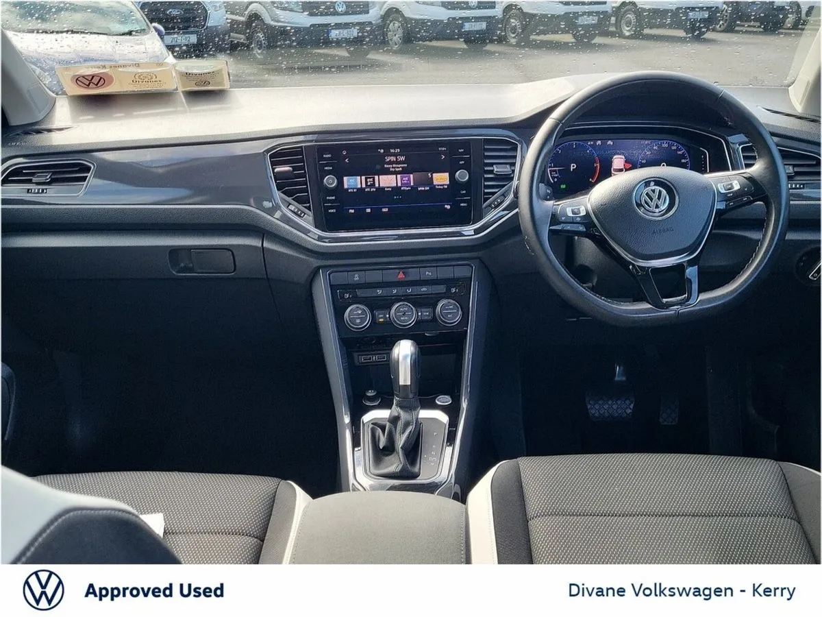 Volkswagen T-Roc SPORT 2.0 TDI 150 BHP AUTOMATIC - Image 2