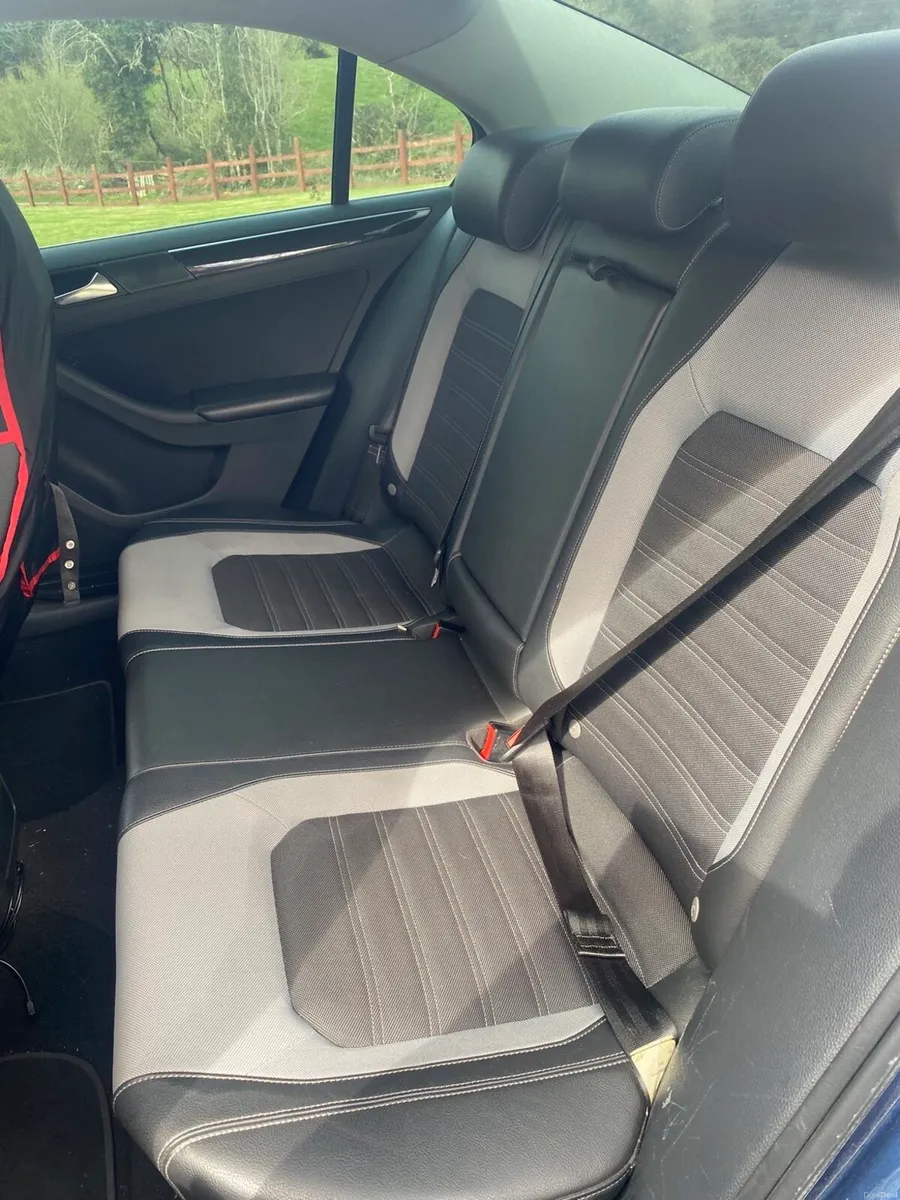 Vw Jetta - Image 4