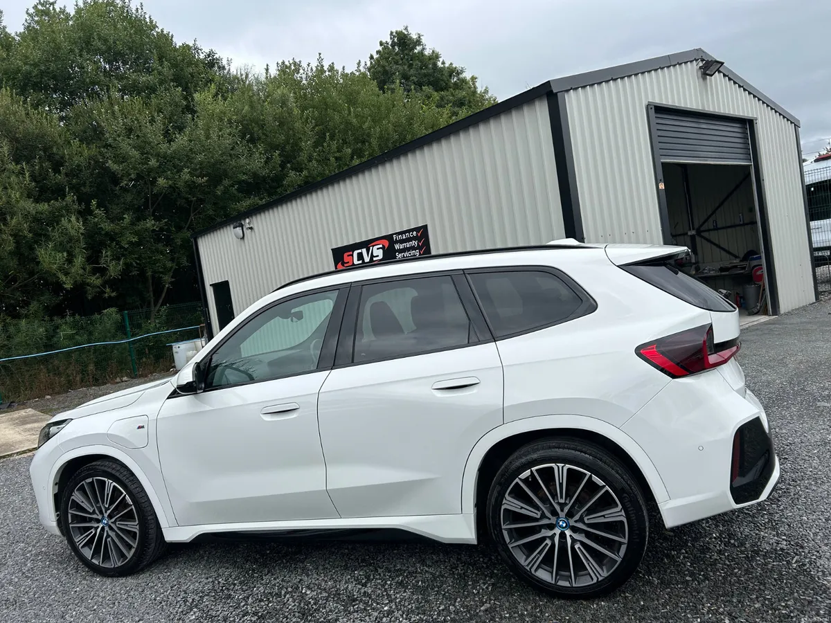 2023 BMW X1 1.5XD 30E M SPORT DTC VRT INCLUDED - Image 6