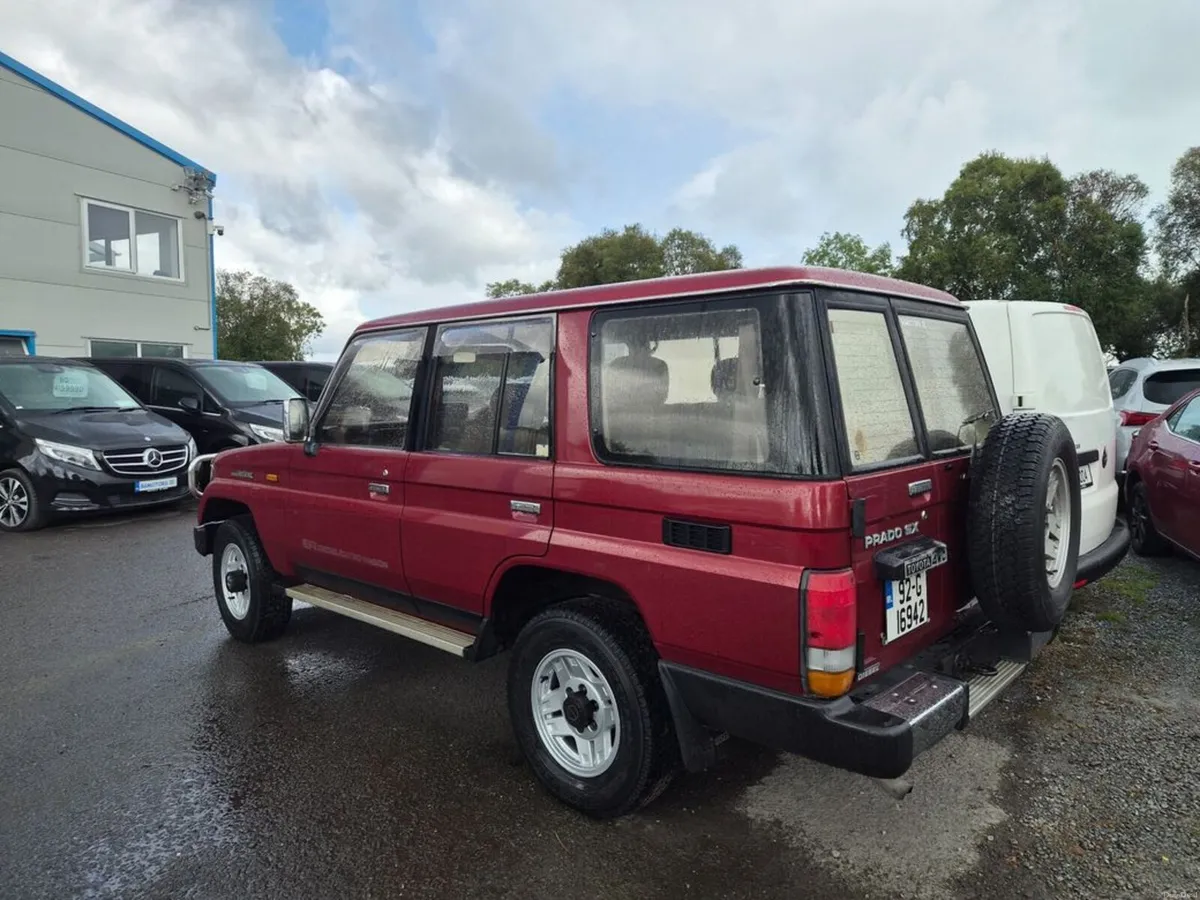 Toyota Land Cruiser 2.5L Q LJ78G 5DR Auto Prado - Image 2