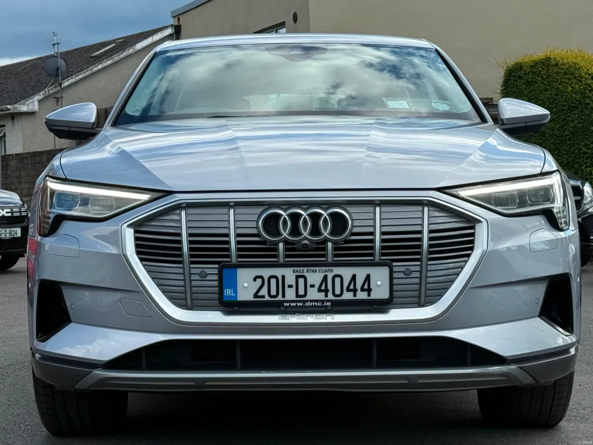 Audi e-tron 55 408BHP QUATTRO SPORT *BIG BATTERY* - Image 2