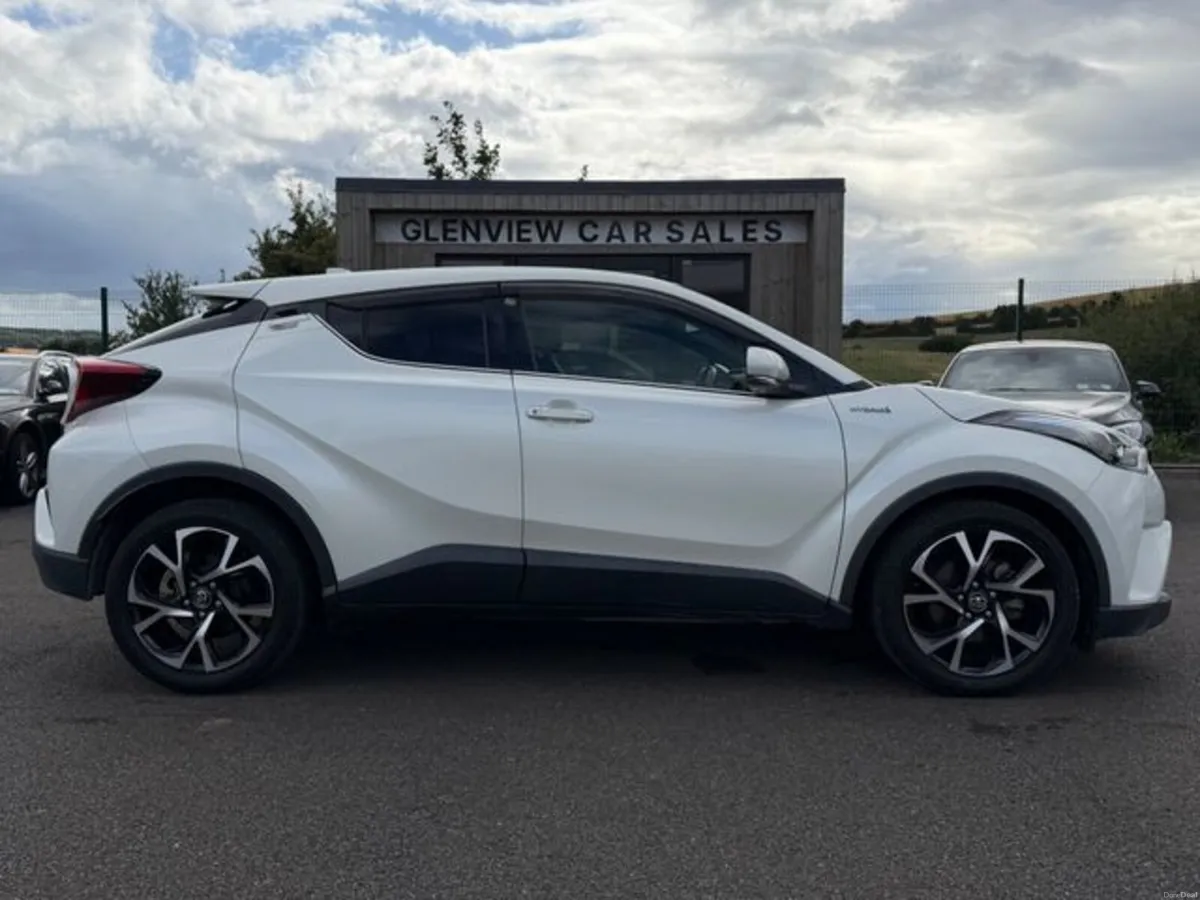 Toyota C-HR SOL EDITION - HIGH SPEC - Image 5